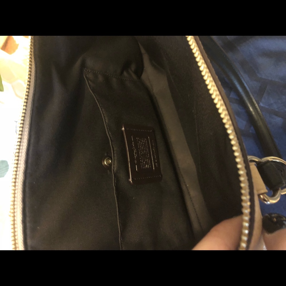 Authentic Coach bag - Picture 5 of 5